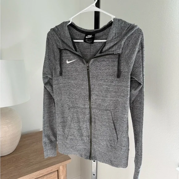 Nike Women's Gray Zip-Up Hoodie Size XS - Picture 2 of 4